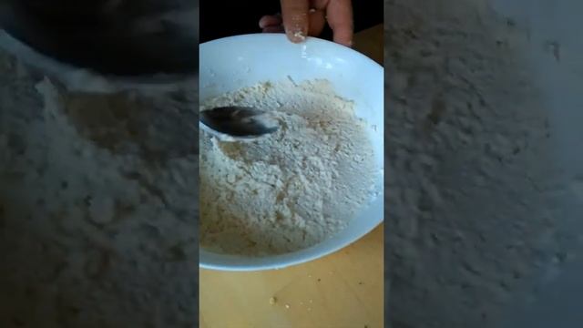 Готовим сырники// смотреть онлайн