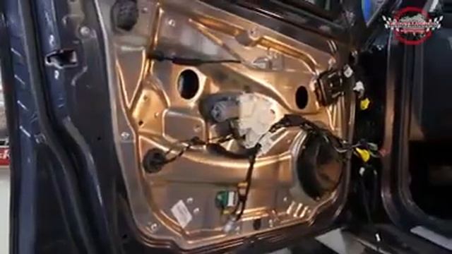 Mercedes-Benz GLK Шумоизоляция дверей смотреть онлайн