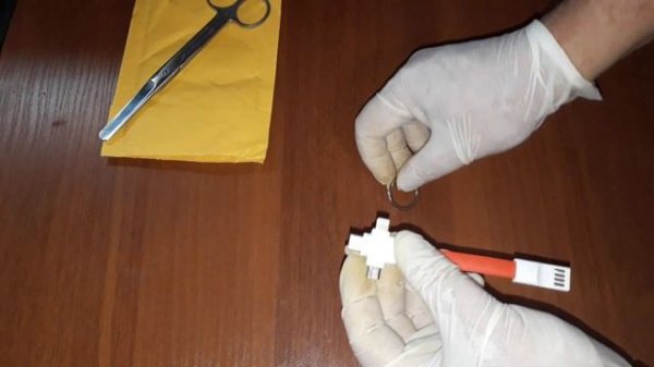 Универсальный брелок-переходник 3 в 1 USB to type C + micro USB + iphone Lightning