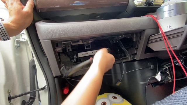 HONDA N-BOX エアコンフィルター交換 смотреть онлайн
