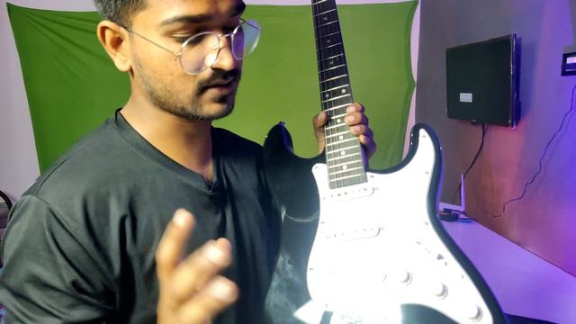 Flipkart SmartBuy JRZ-ST01BW Electric Guitar Unboxing смотреть онлайн