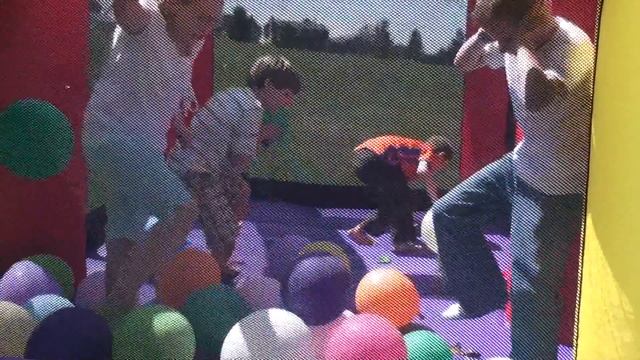 Balloon pop for prizes смотреть онлайн