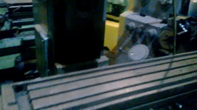 Продаю фрезерный станок UG-9 в работе видео №2 смотреть онлайн
