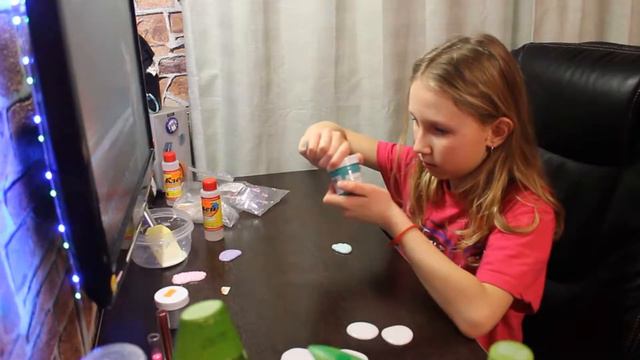 10 мини слаймов. Новые ингредиенты. Краска. Блестки. смотреть онлайн