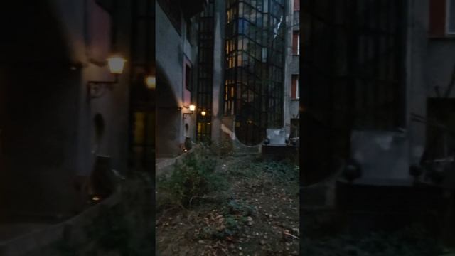 НЕтуристическая Вена (4) смотреть онлайн