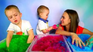 ЧЕЛЛЕНДЖ Ищем Игрушки в Цветном Снегу ОБИДЕЛИ МАМУ !! GROSS Challenge Gelli Baff