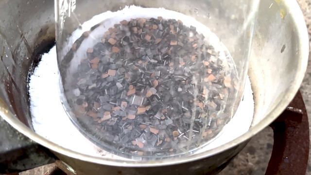 Palladium And Silver From Capacitors - The WET Process