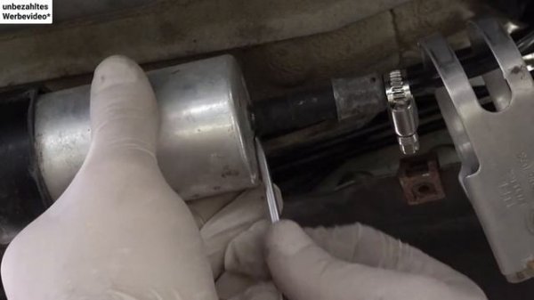 Kraftstofffilter wechseln BMW X1 E84 mit Carly