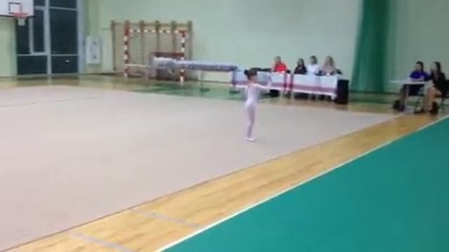 Соревнование по художественной гимнастике 2015 ( Милана Алиуллова) 6 лет смотреть онлайн