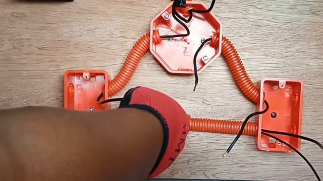 3 way switch actual connection (tagalog) смотреть онлайн