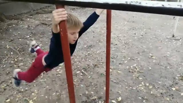 Как научиться подтягиваться на турнике ребёнку. Быстрый и простой легкий способ с нуля. смотреть онлайн