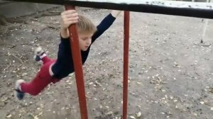 Как научиться подтягиваться на турнике ребёнку. Быстрый и простой легкий способ с нуля.