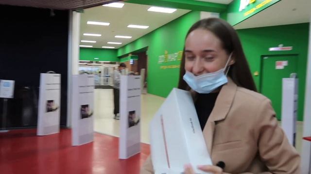 Покупка MacBook,поездка домой в деревню смотреть онлайн