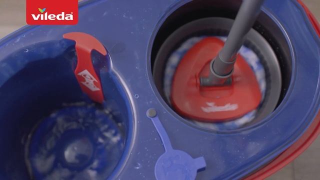 How to Use the NEW EasyWring RinseClean Spin Mop! смотреть онлайн