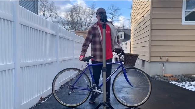 Reviewing the CHEAPEST bike stand on Amazon| Rocess bike repair stand | ABMTB смотреть онлайн