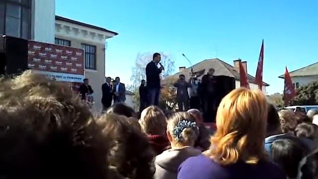 Владимир Кличко отвечает на вопросы. Партия "Удар". смотреть онлайн