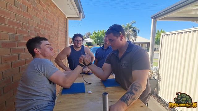 Armwrestling Memes And Antics Part 1 смотреть онлайн