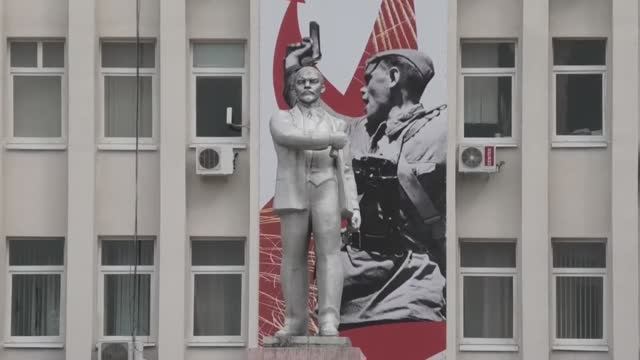 1 мая - Мир - Труд - Май смотреть онлайн