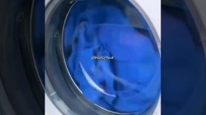 Как собрать шерсть животных во время стирки?