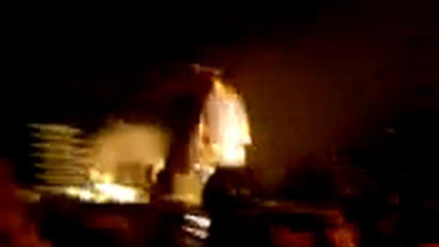 'Public Service Announce' in Heineken Musichall (15/09/2006) смотреть онлайн