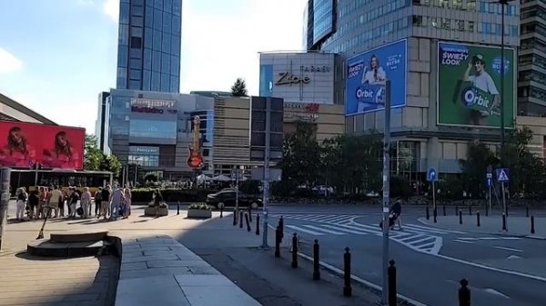 인종 차별을 당했습니다. 당신은 매우 나쁜 사람입니다.  Poland ?? 3부