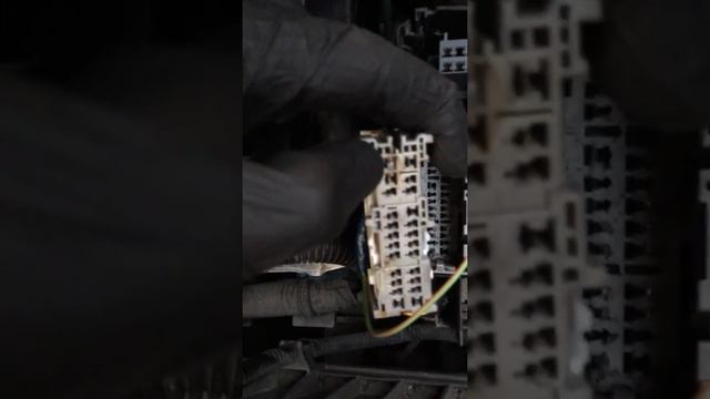 Mazda 6 2008-12 Alarm randomly goes off for no reason repair diy смотреть онлайн