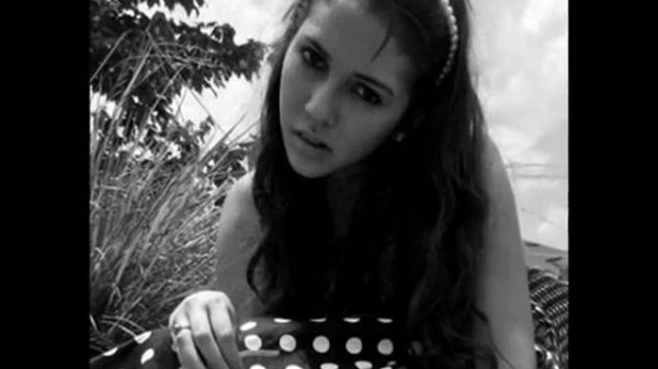 Fashionland's Next Top Model Cycle 1 EPISODE 1: SIMPLY FIERCE