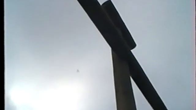 23 10 2005 Освящение Креста на повороте с трассы М1 в Межево смотреть онлайн