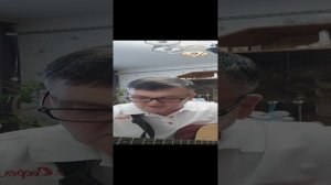 Любовь где-то рядом.-авторская песня Александра Власова.