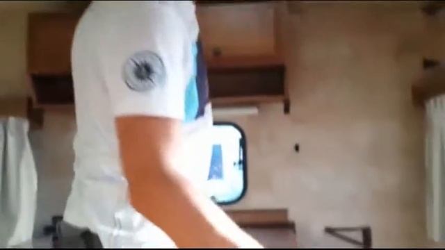 Прицеп кемпер Esterel N36 смотреть онлайн