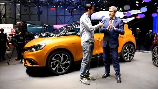 Entrevista a Jesús Presa (Renault) en el Salón de Ginebra 2016 смотреть онлайн