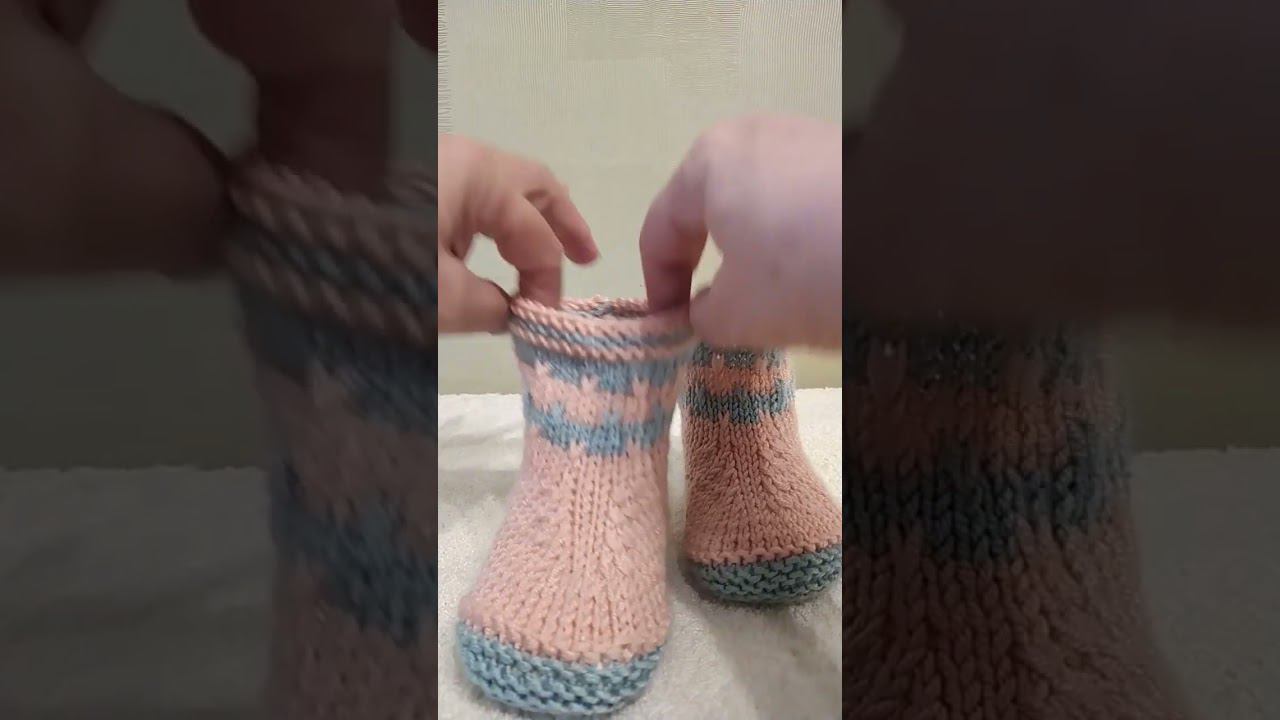 Носочки для малыша #schorts #knitting смотреть онлайн