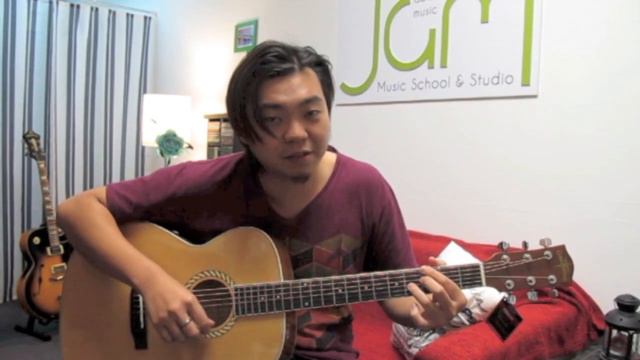 Guitar101: How to make basic chords sound interesting смотреть онлайн