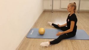 Игра с мячом и стенкой