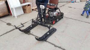 Мотобуксировщик Бурлак Практик - установка лыжного модуля.