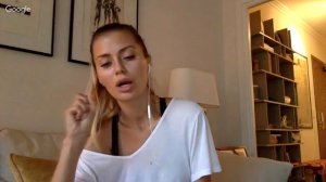 Виктория Боня отвечает на вопросы