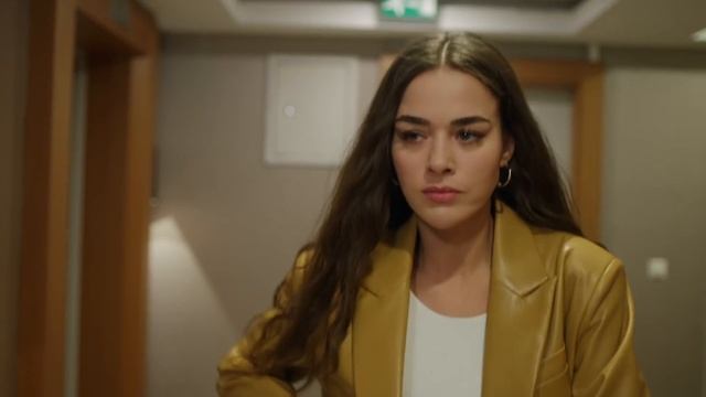 Cam Tavanlar 1. Bölüm Özet смотреть онлайн