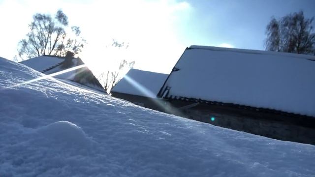 ПОДЗЕМНЫЙ ПТИЧНИК УДИВИЛ ВСЕХ! КУРЫ ЕДЯТ КАРТОН И НЕСУТСЯ КАК ИЗ ПУЛЕМЕТА! ЖИЗНЬ В ДЕРЕВНЕ! смотреть онлайн