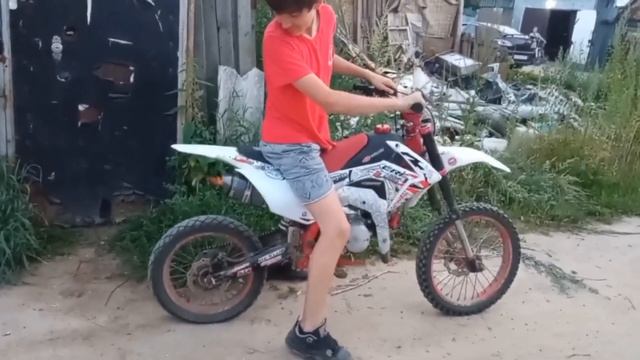 @Makseem_11 вот это отстрелы... #питбайк #отстрел #выхлопнаясистема смотреть онлайн