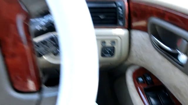 KS AUTO EXPORTS 2002 Toyota Crown Majesta 6282 white смотреть онлайн