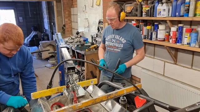 Building an SFI 25.4 Mk3 1983 Ford Capri PT6 смотреть онлайн