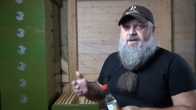 Сохранение ПЧЕЛИНОЙ СУШИ. Борьба с ВОСКОВОЙ МОЛЬЮ. смотреть онлайн