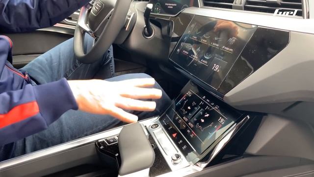 Conozca en detalle el AUDI E-TRON 55 SPORTBACK de 408 HP смотреть онлайн