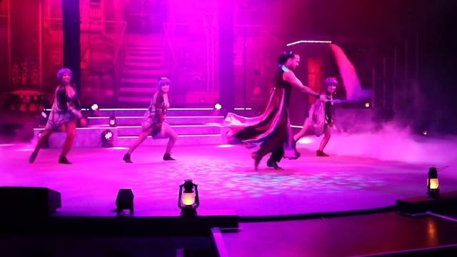 Howl-O-Scream 2019 OPENING NIGHT Media Event - Scare Zones, Full FIENDS Show & NEW House смотреть онлайн