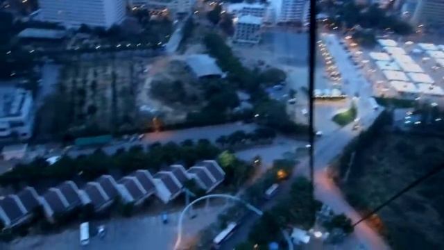 Спуск с башни Паттайя парк отель Тайланд смотреть онлайн