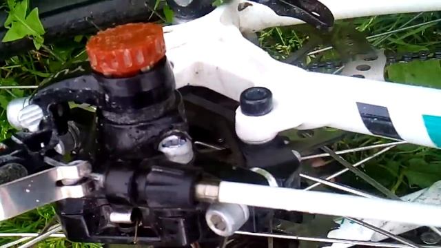 Велостопсигнал на торможение под вибрейк и диск механику brake Light mountain bicycle смотреть онлайн