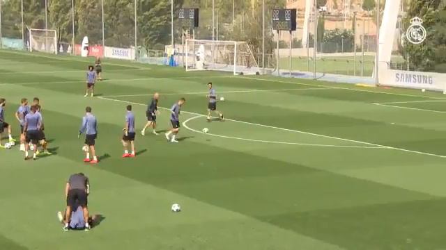 Чей гол лучше? смотреть онлайн