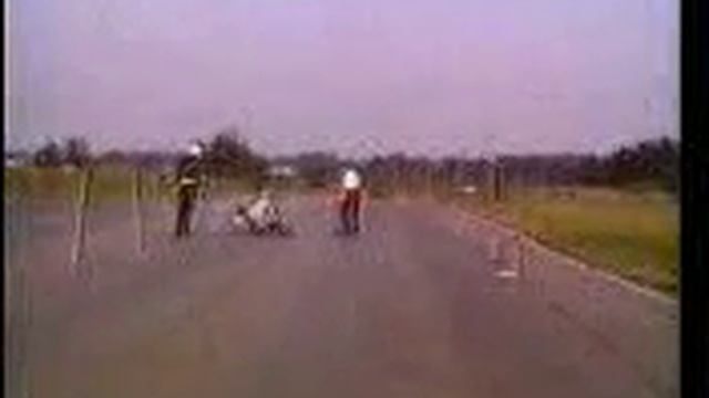 Коп на мотоцикле смотреть онлайн