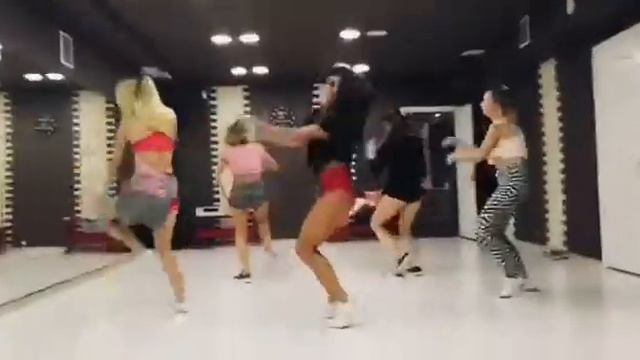 Новый педагог по бутидэнс - Кириллова Виктория! смотреть онлайн