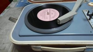 Проигрыватель пластинок ламповый Молодежный